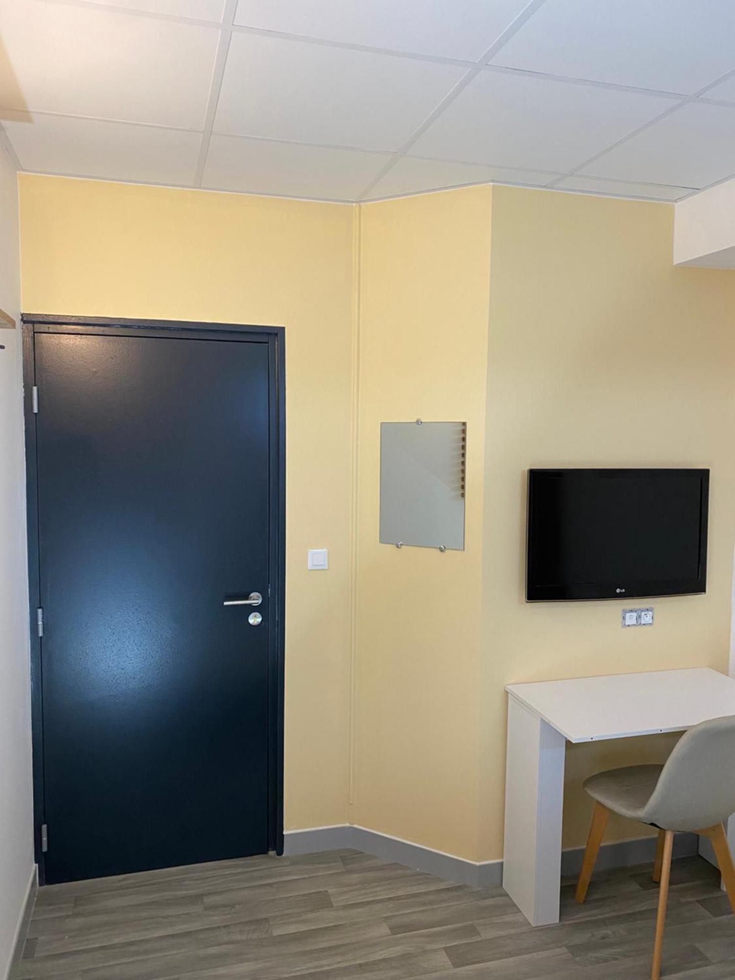 Appartel 76 Chambres Rouxmesnil-Bouteilles Eksteriør billede